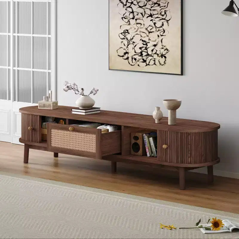 Mobile TV di design moderno per TV da 75 pollici, mobile TV con cassetto frontale in rattan per soggiorno, 1 cassetto e 2 armadietti con ante scorrevoli