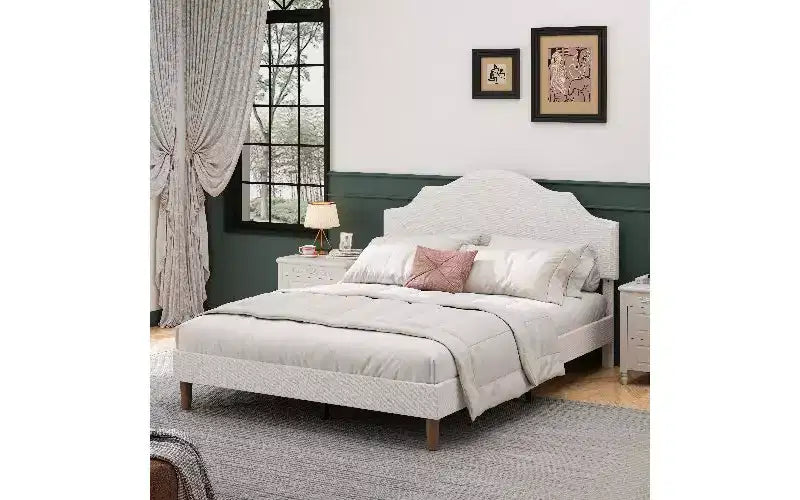 Letto moderno queen-size con testiera e pediera in lino, struttura del letto a piattaforma regolabile in altezza, nessun box spring necessario