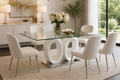 Tavolo da pranzo con piano in vetro, basamento a colonna in MDF bianco, base cromata