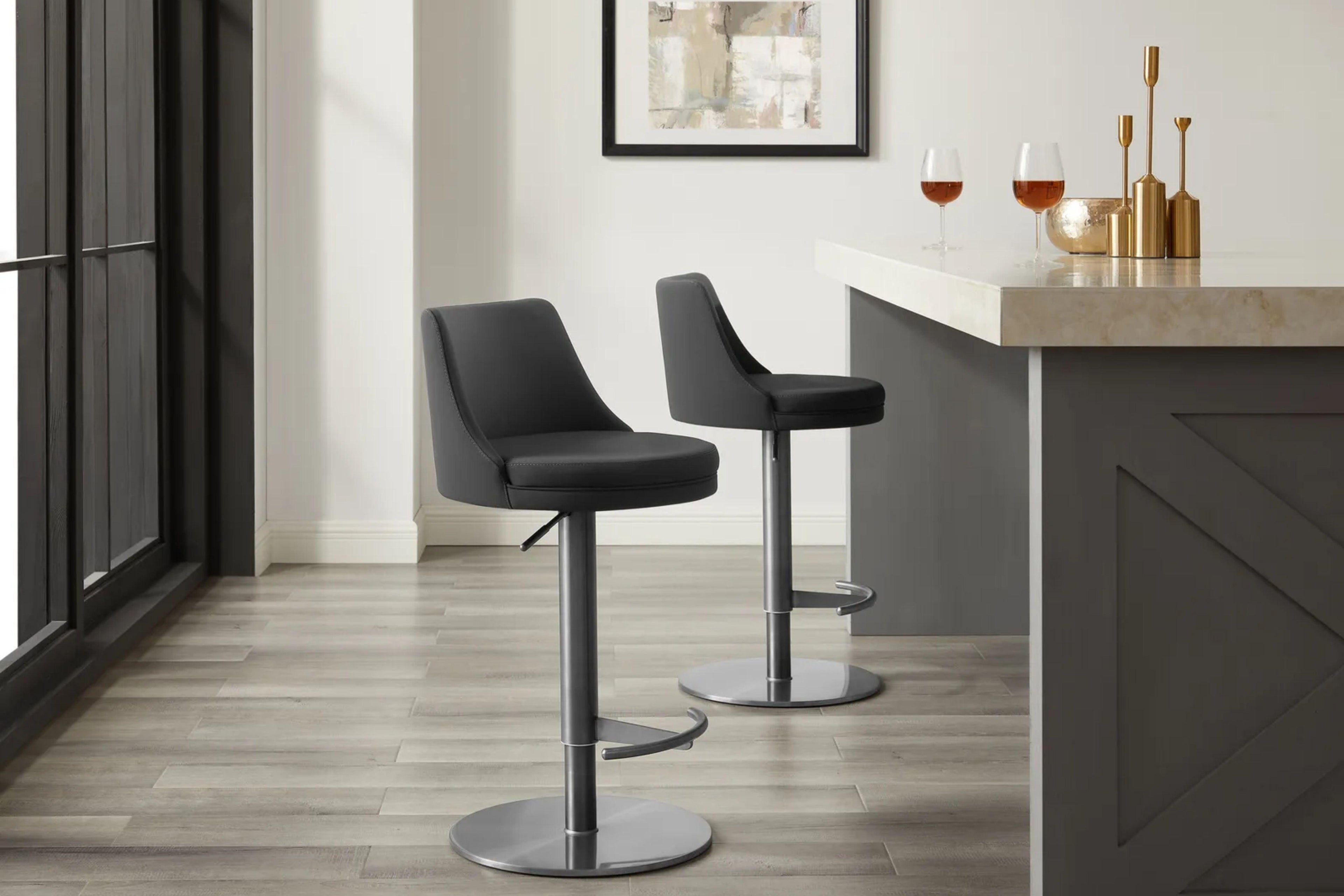 Sgabello da bar regolabile in pelle PU bianca con base oro rosa