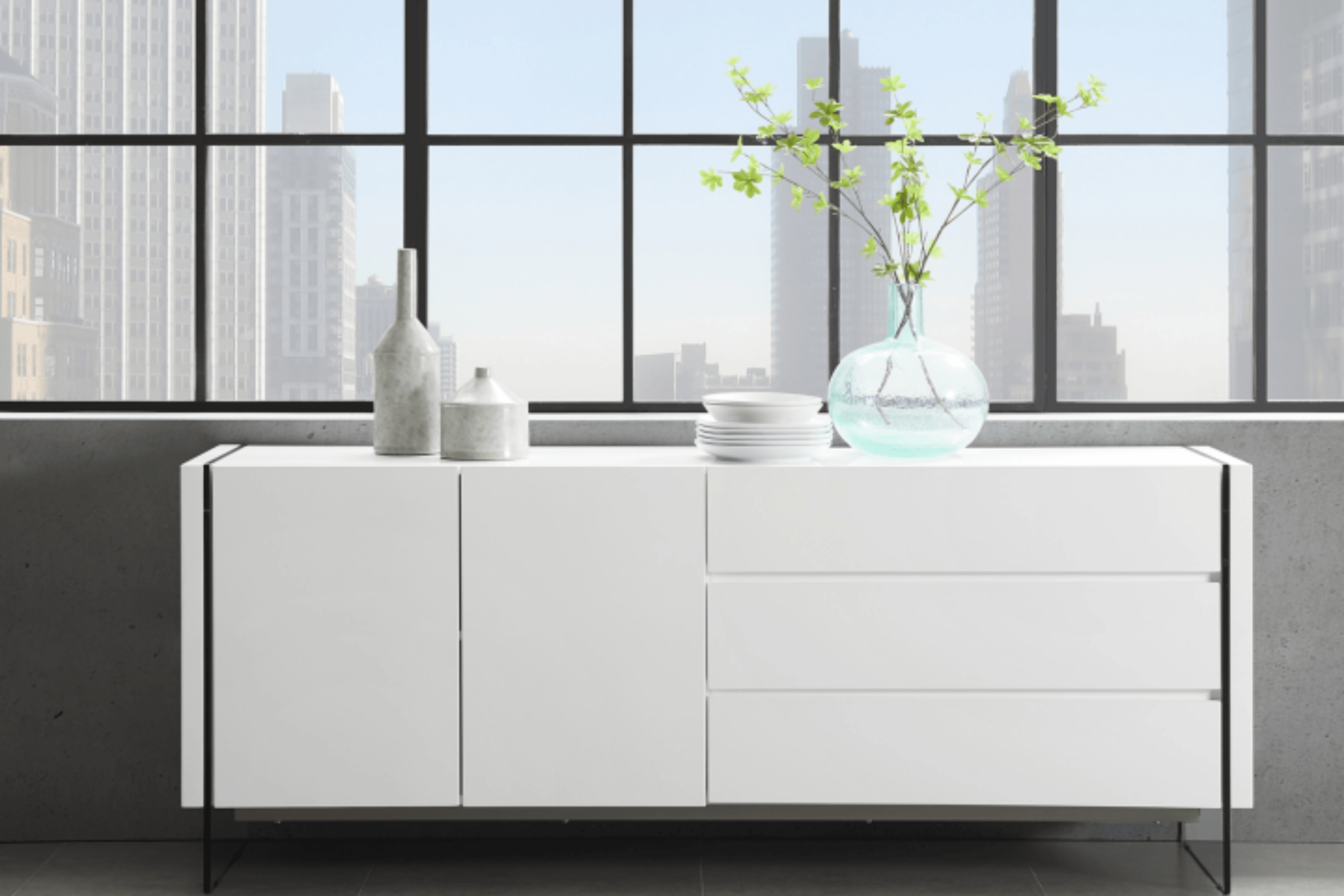 Credenza a buffet in lacca bianca lucida con ante in vetro